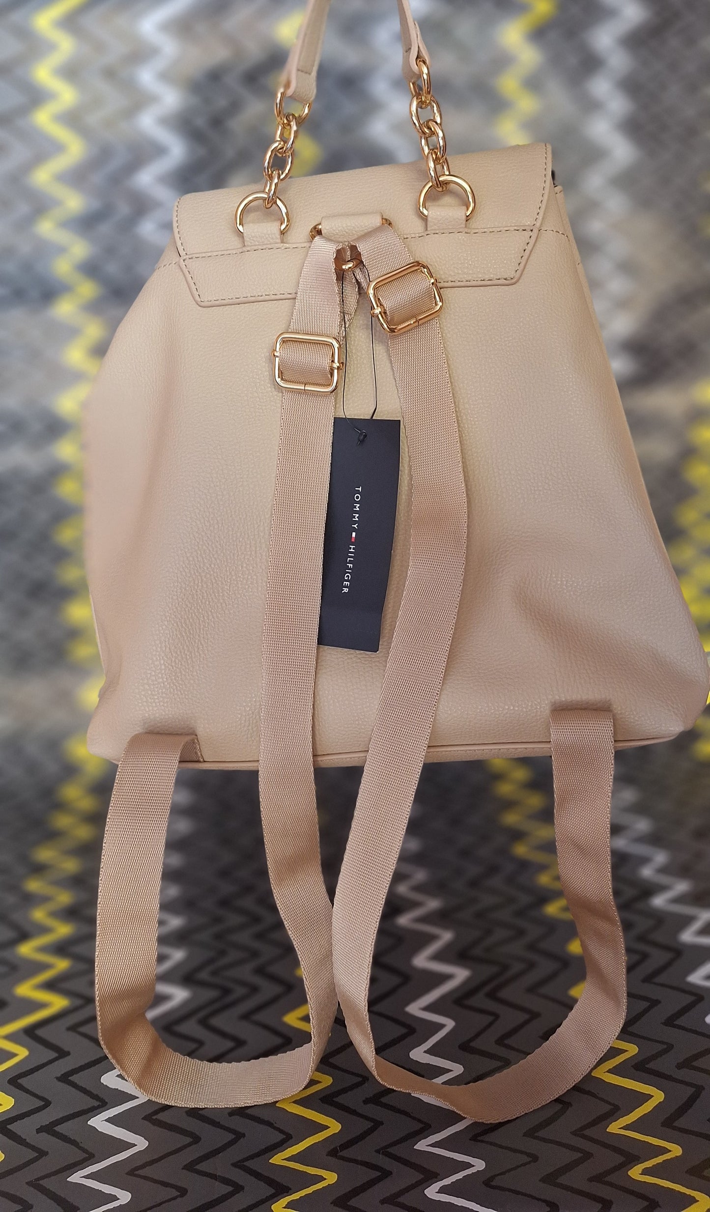 TOMMY HILFIGER BOLSO MOCHILA BEIGE