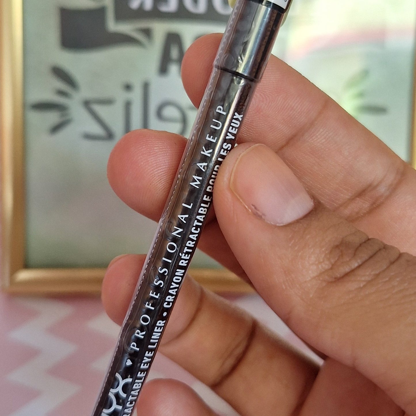 NYX OJOS DELINEADOR RETRACTIL NEGRO