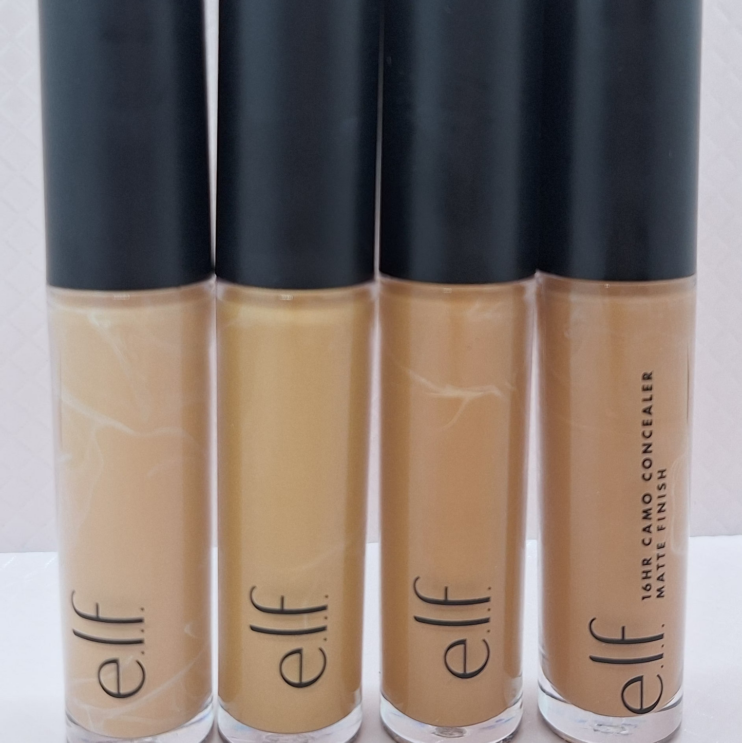 DOCENA - ELF CORRECTOR LÍQUIDO 16 HRS CAMO CONCEALER