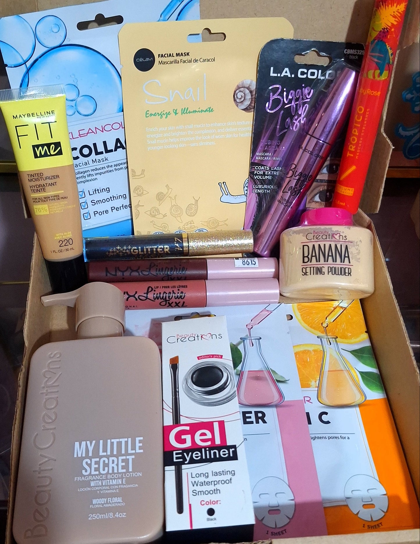 MINI LOTE MAQUILLAJE - SKINCARE 13 PIEZAS